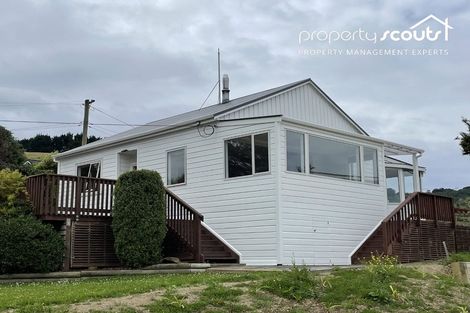 Photo of property in 24 Porterfield Street, Macandrew Bay, Dunedin, 9014