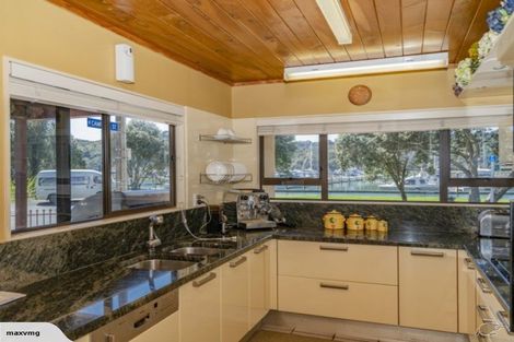 Photo of property in 8 Victoria Street, Whitianga, 3510