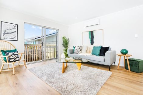 Photo of property in 16a Pine Avenue, Henderson, Auckland, 0612