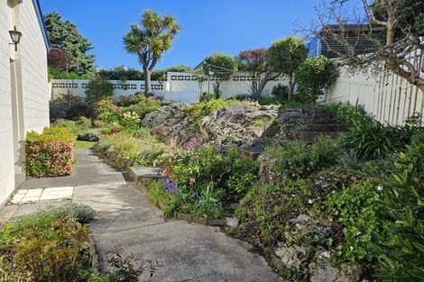 Photo of property in 62 Belleview Terrace, Mount Pleasant, Christchurch, 8081