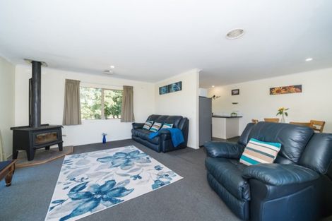 Photo of property in 10 Haggerty Street, Kimbolton, 4774