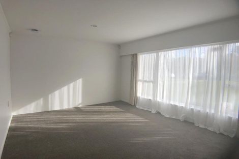 Photo of property in 1/7 Maunder Place, New Lynn, Auckland, 0600