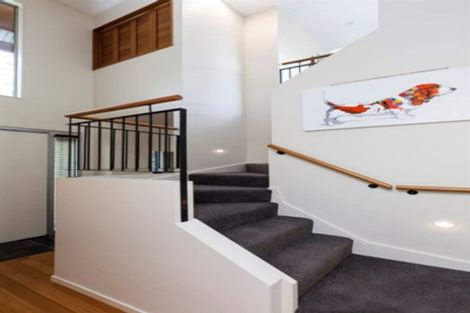 Photo of property in 1 Medbury Terrace, Fendalton, Christchurch, 8041