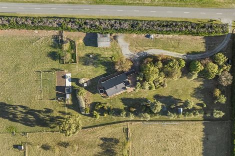Photo of property in 810 Hoskyns Road, West Melton, Christchurch, 7675