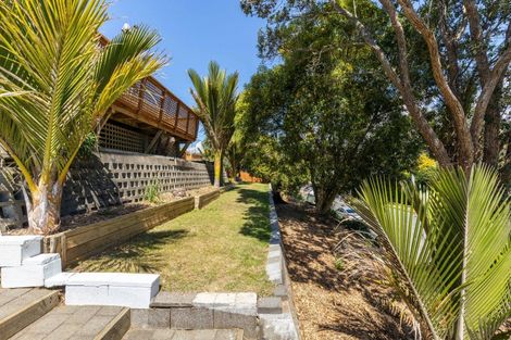 Photo of property in 137 Brooklands Road, Brooklands, New Plymouth, 4310