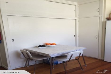 Photo of property in 1/17 Clifton Terrace, Kelburn, Wellington, 6012