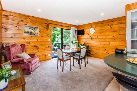 Photo of property in 6 Gates Road, Waikanae Beach, Waikanae, 5036