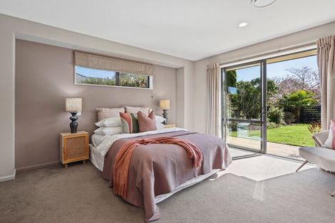 Photo of property in 16 Limes Avenue, Parklands, Christchurch, 8083