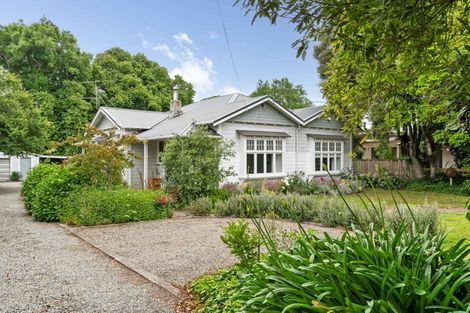 Photo of property in 270 High Street North, Carterton, 5713