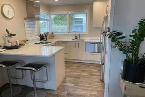 Photo of property in 1/15 Dodson Avenue, Milford, Auckland, 0620