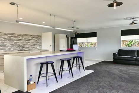 Photo of property in 35 Hua Street, Bell Block, New Plymouth, 4312