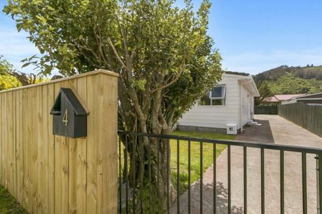 Photo of property in 4 Wellington Road, Wainuiomata, Lower Hutt, 5014