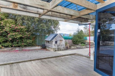 Photo of property in 19 Smith Street, Dannevirke, 4930