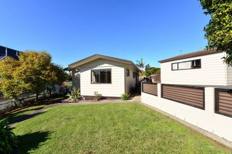 Photo of property in 11 Melva Street, Dinsdale, Hamilton, 3204