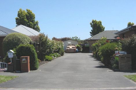 Photo of property in 16a Beauford Place, Parklands, Christchurch, 8083