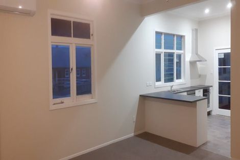 Photo of property in 7 Sinclair Grove, Naenae, Lower Hutt, 5011