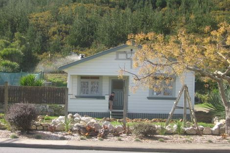 Photo of property in 63 George Street, Hikurangi, 0114