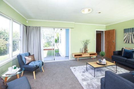 Photo of property in 12 Sunnyside Road, Nawton, Hamilton, 3200