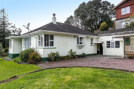 Photo of property in 108 Huatoki Street, Frankleigh Park, New Plymouth, 4310