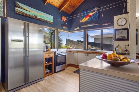 Photo of property in 27 Fyfe Road, Waihi Beach, 3611
