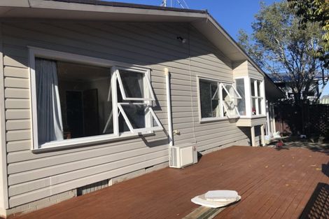 Photo of property in 26 Ramillies Place, Glenfield, Auckland, 0629