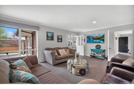 Photo of property in 7 Church Street, Oxford, 7430