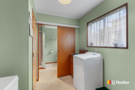 Photo of property in 16 Walton Park Avenue, Fairfield, Dunedin, 9018