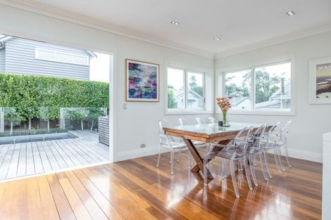 Photo of property in 16 Warwick Street, Morningside, Auckland, 1022