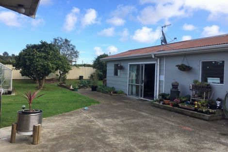 Photo of property in 24 Liverpool Street, Levin, 5510