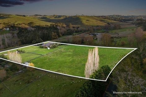 Photo of property in 8b Willow Lane, Stillwater, Silverdale, 0993