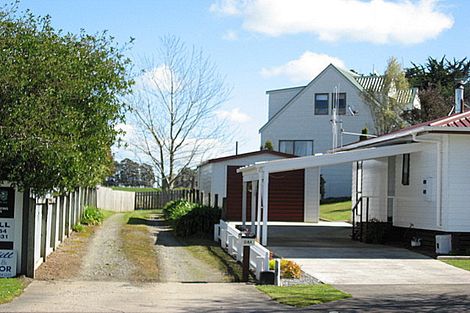 Photo of property in 24a Skerman Street, Marton, 4710