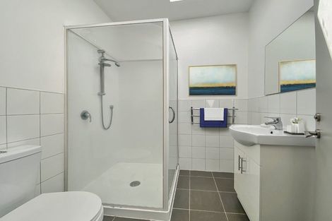 Photo of property in 5/35 Home Street, Mount Victoria, Wellington, 6011