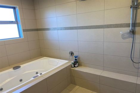 Photo of property in 17 James Hight Drive, Halswell, Christchurch, 8025