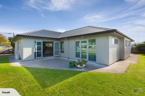 Photo of property in 30 Penrod Drive, Bell Block, New Plymouth, 4312