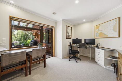 Photo of property in 22 Fairview Terrace, Waipahihi, Taupo, 3330