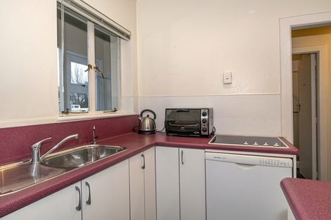 Photo of property in 1-12/48 The Bay Hill, Timaru, 7910