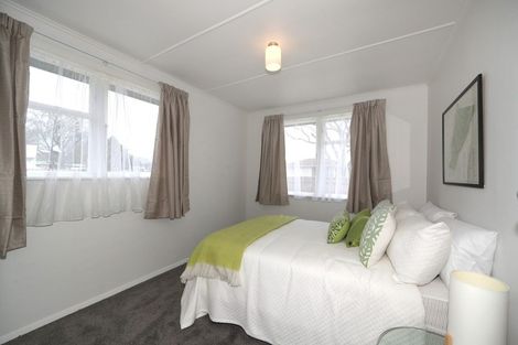 Photo of property in 30 Lipscombe Crescent, Havelock North, 4130