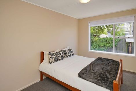 Photo of property in 2/57 Dover Street, St Albans, Christchurch, 8014