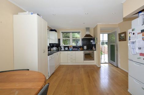 Photo of property in 144 Bellevue Road, Brookfield, Tauranga, 3110