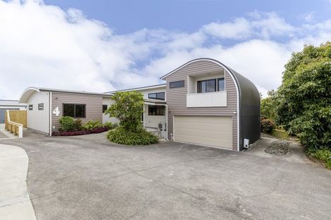 Photo of property in 4 Iwanui Close, Waitara, 4320