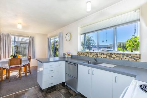 Photo of property in 4 Vining Crescent, Stoke, Nelson, 7011