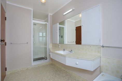 Photo of property in 305 Makirikiri Road, Crofton, Marton, 4787