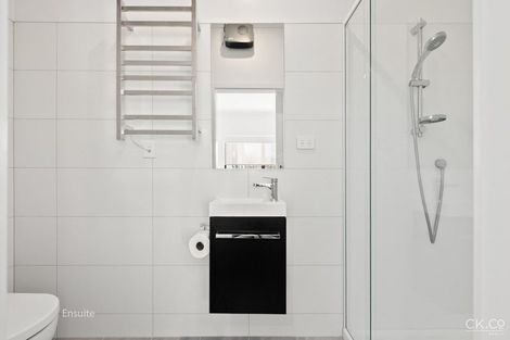 Photo of property in 1/51 Kings Crescent, Hutt Central, Lower Hutt, 5010