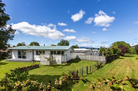 Photo of property in 14 Runuku Grove, Turangi, 3334