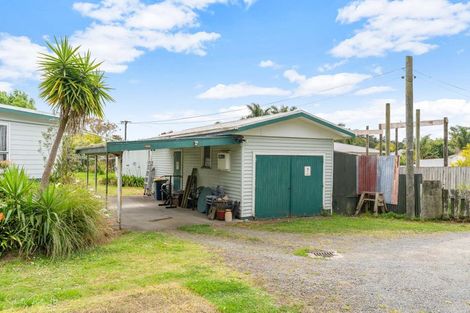 Photo of property in 8 Depot Road, Paparoa, 0571