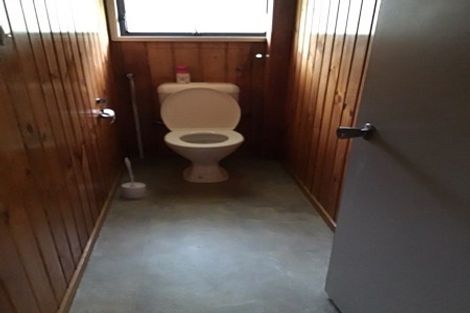 Photo of property in 39 Rautawhiri Road, Helensville, 0800
