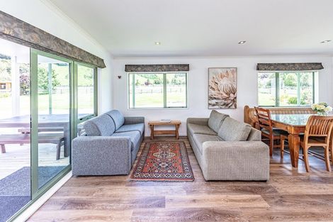 Photo of property in 1036 State Highway 4, Parikino, Wanganui, 4573