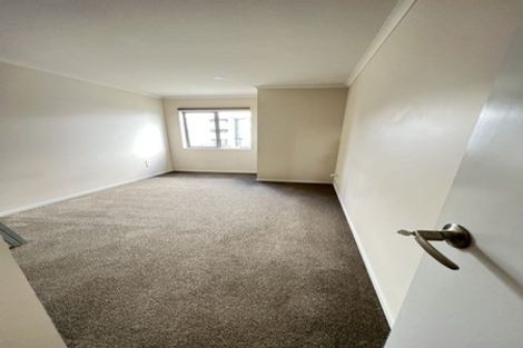 Photo of property in 394 Ormiston Road, Flat Bush, Auckland, 2019