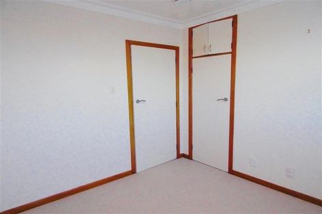 Photo of property in 91 Manu Crescent, Upper Vogeltown, New Plymouth, 4310