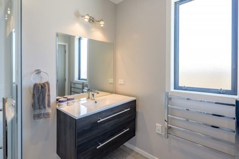 Photo of property in 12 Seagrass Place, Otaki Beach, Otaki, 5512